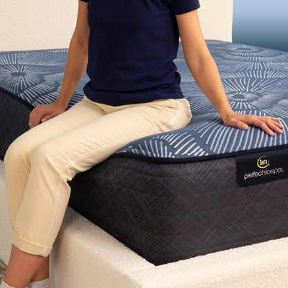 Matelas hybride moelleux Serta Perfect Sleeper Radiant Rest 14