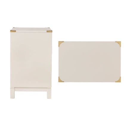 Table de chevet à 3 tiroirs avec accents dorés Valoria